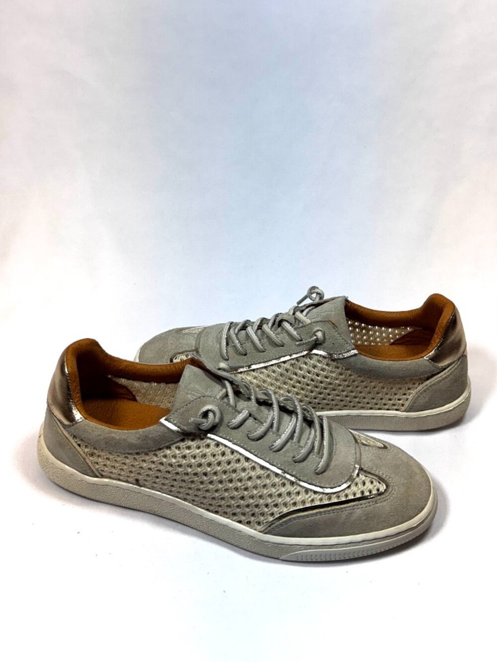 MIZ MOOZ SUEDE LACE UP CASUAL SNEAKERS LATTE 37EU / 7US #S-47